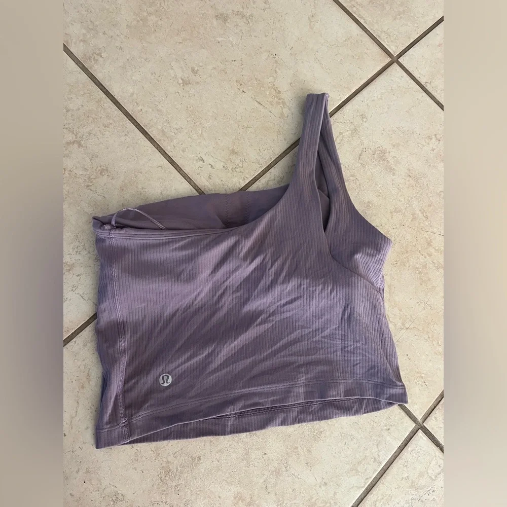 LULULEMON Ribbed Nulu Asymmetrical Yoga Tank Top | Purple Ash | Size 6